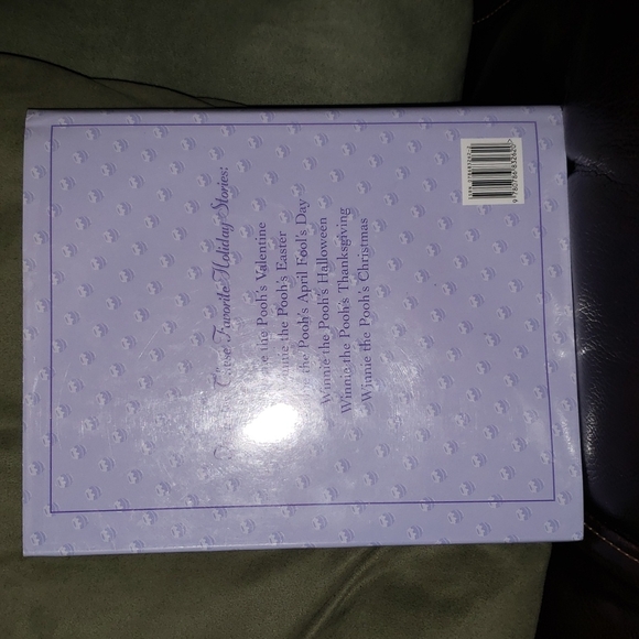 Celebrate the year with Winnie the Pooh hard cover book - Picture 2 of 5